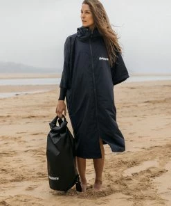 Finisterre Sale Tego Robe